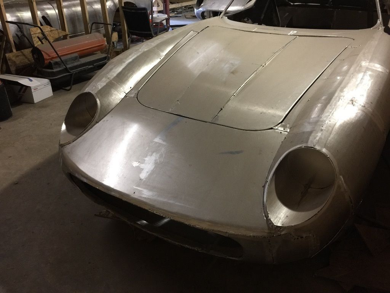 Illustration for article titled All-Aluminum replica FerrariĀ 275 GTB on ebay